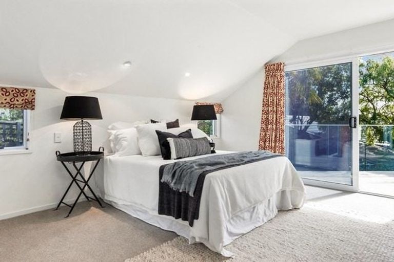 Photo of property in 1 Overdale Drive, Cashmere, Christchurch, 8022