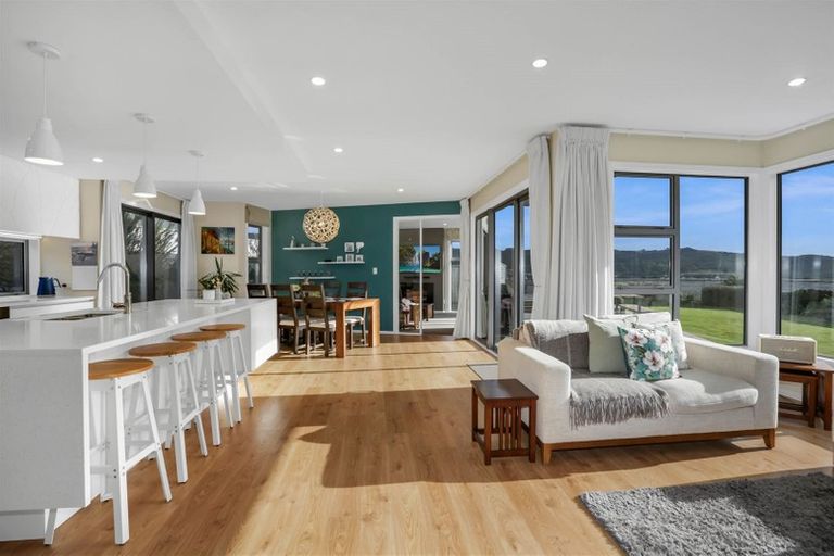 Photo of property in 42 John Burke Drive, Aotea, Porirua, 5024