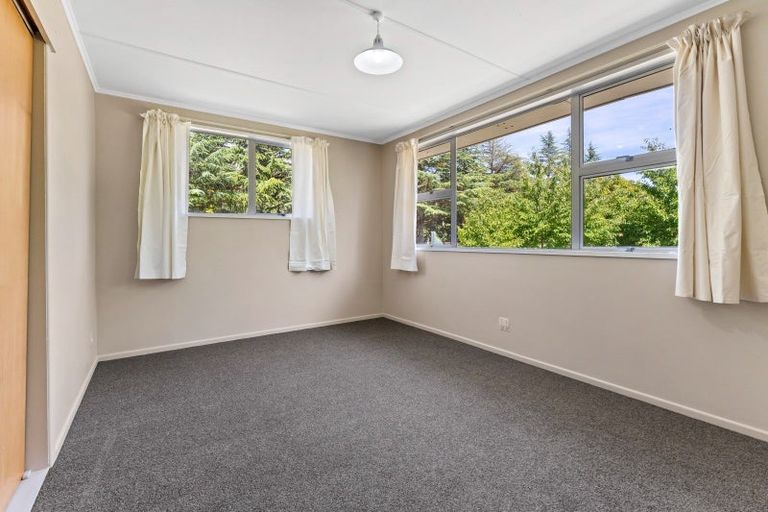 Photo of property in 2 Park Lane, Omarama, 9412