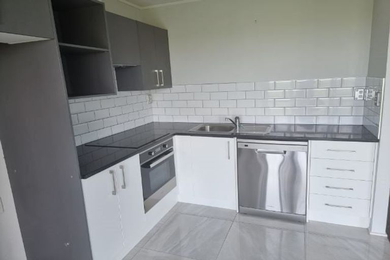 Photo of property in 8/15 Bishop Lenihan Place, East Tamaki, Auckland, 2013