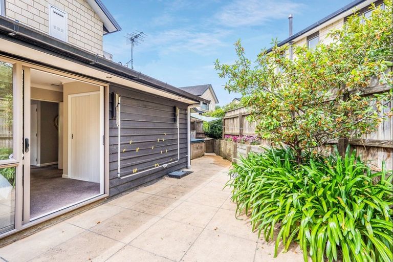 Photo of property in 4 Springhaven Lane, Paraparaumu, 5032