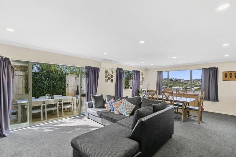 Photo of property in 1 Tuki Street, Titahi Bay, Porirua, 5022