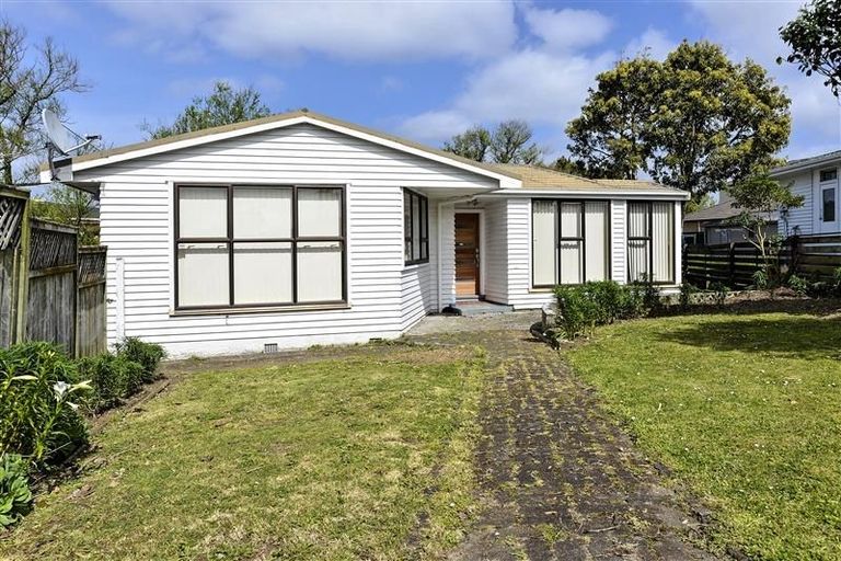 Photo of property in 199 Richardson Road, Mount Albert, Auckland, 1041