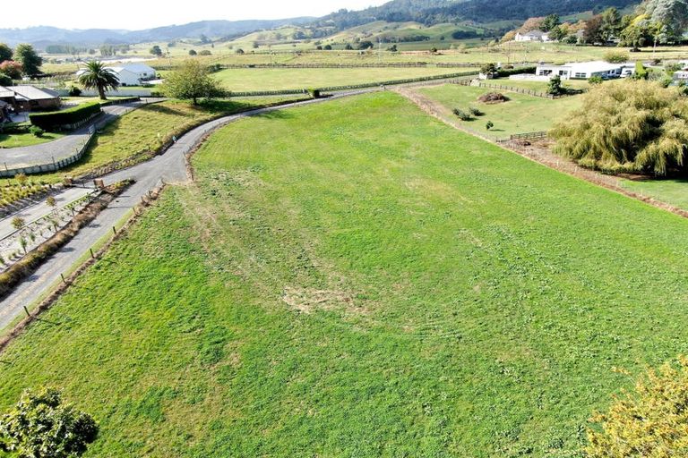 Photo of property in 2/11 Fencourt Road, Cambridge, 3496