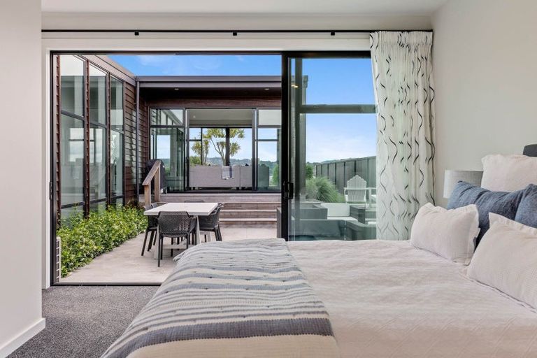 Photo of property in 8 Karapoto Lane, Rainbow Point, Taupo, 3330