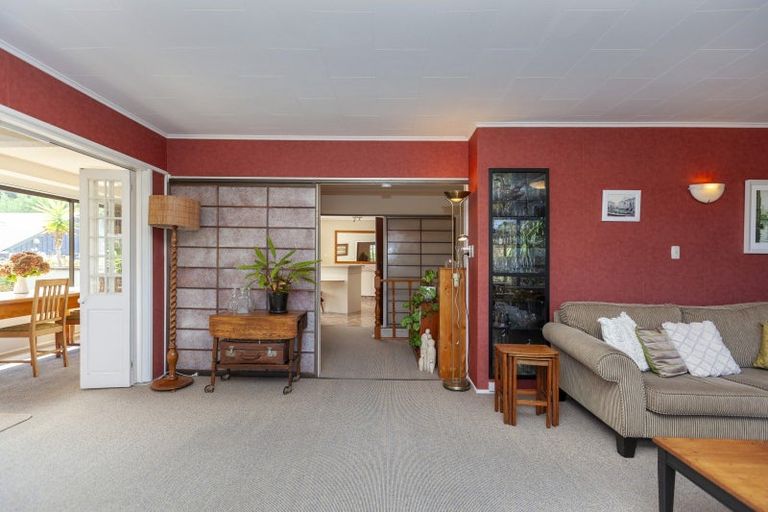 Photo of property in 19 Dale Road, Raumati South, Paraparaumu, 5032