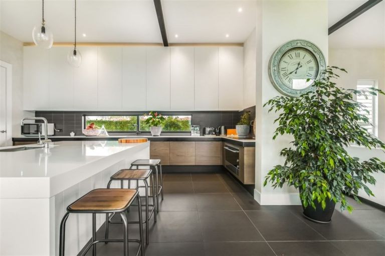 Photo of property in 49 Whatapaka Road, Karaka, Papakura, 2580