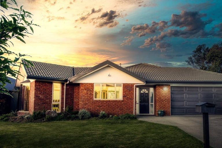 Photo of property in 41 Broadhaven Avenue, Parklands, Christchurch, 8083