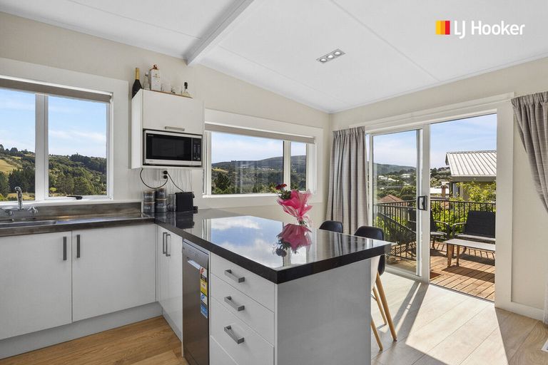 Photo of property in 212 Kenmure Road, Kenmure, Dunedin, 9011