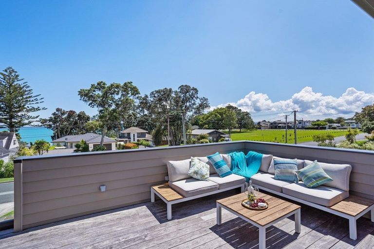 Photo of property in 67 First View Avenue, Beachlands, Auckland, 2018