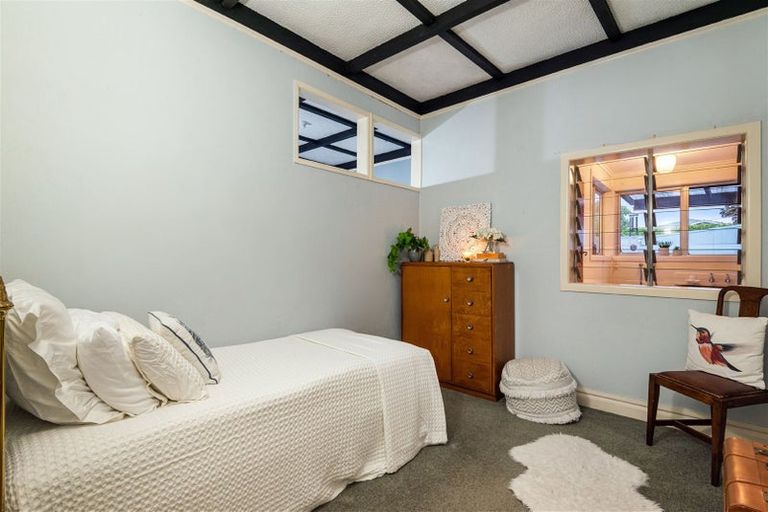 Photo of property in 69 Martin Avenue, Mount Albert, Auckland, 1025