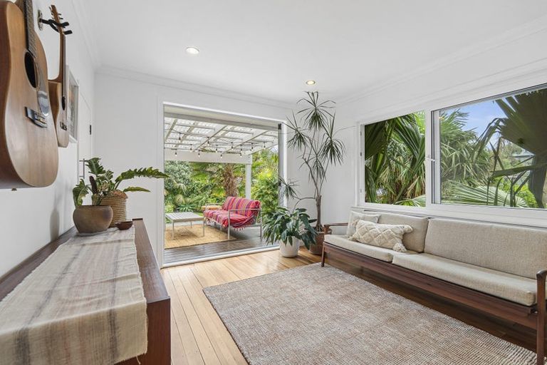 Photo of property in 144 Pioneer Road, Spotswood, New Plymouth, 4310