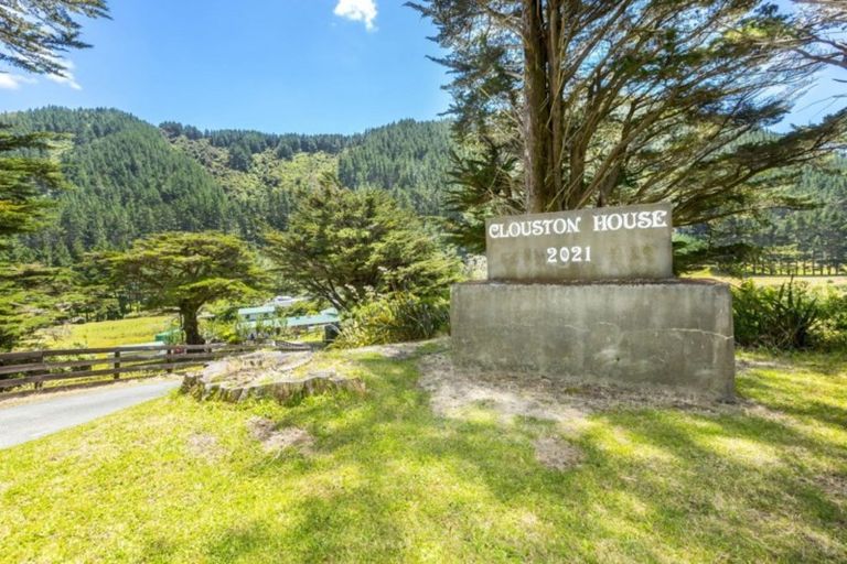 Photo of property in 2021 Akatarawa Road, Akatarawa Valley, Upper Hutt, 5372