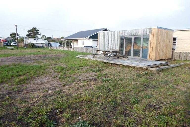 Photo of property in 2 Omanu Street, Koitiata, Wanganui, 4581