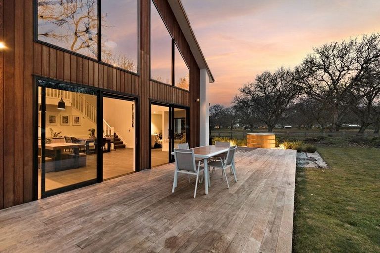 Photo of property in 13-13a Quarry Place, Lake Hayes, Queenstown, 9304