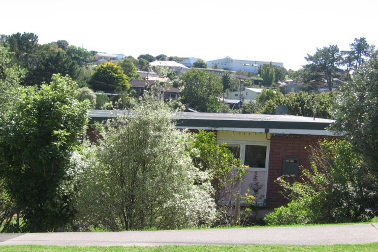Photo of property in 45 Beulah Avenue, Rothesay Bay, Auckland, 0630