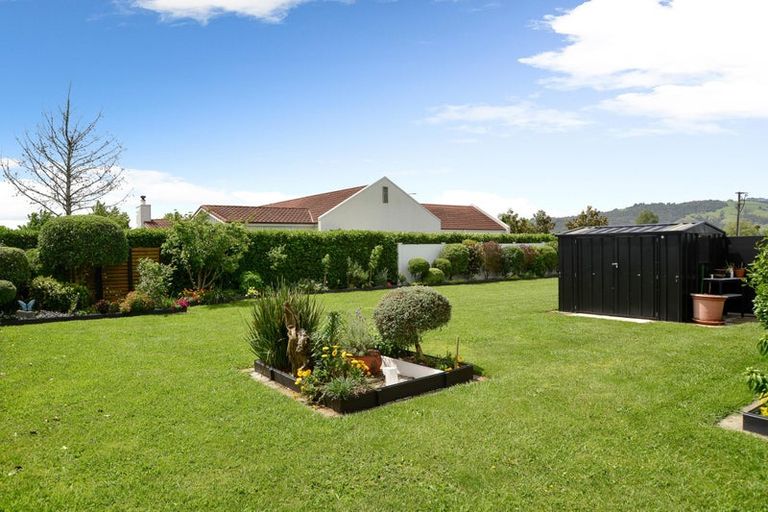 Photo of property in 2 Alan Livingston Drive, Cambridge, 3434