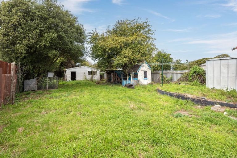 Photo of property in 106 Mackworth Street, Woolston, Christchurch, 8062