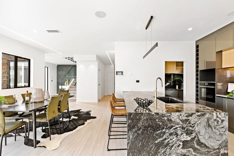 Photo of property in 5 Tai Crescent, Hobsonville, Auckland, 0616