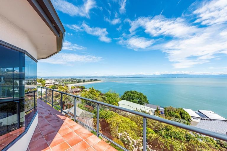 Photo of property in 57 The Cliffs, Britannia Heights, Nelson, 7010