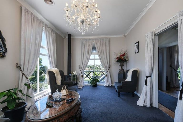 Photo of property in 11 Henderson Street, Mornington, Dunedin, 9011