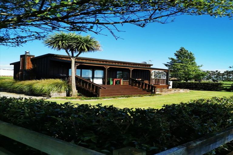 Photo of property in 277 Smart Road, Hillsborough, New Plymouth, 4372