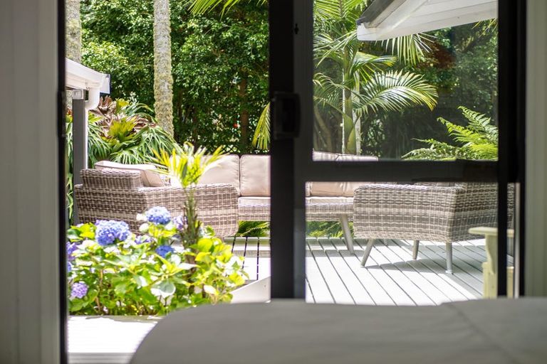 Photo of property in 28 Florance Avenue, Russell, 0202