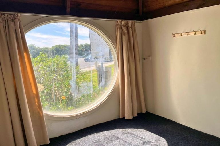 Photo of property in 43 Hibiscus Coast Highway, Silverdale, 0932