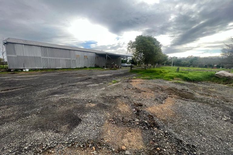 Photo of property in 1221 Alfriston Road, Alfriston, Manurewa, 2576