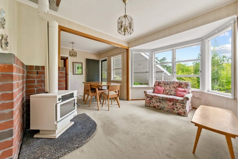 Photo of property in 4 Kay Road, Swanson, Auckland, 0614