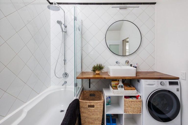 Photo of property in 33 Fitzroy Street, Terrace End, Palmerston North, 4410