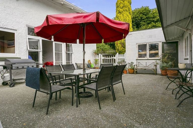 Photo of property in 92 Hall Street, Cambridge, 3434