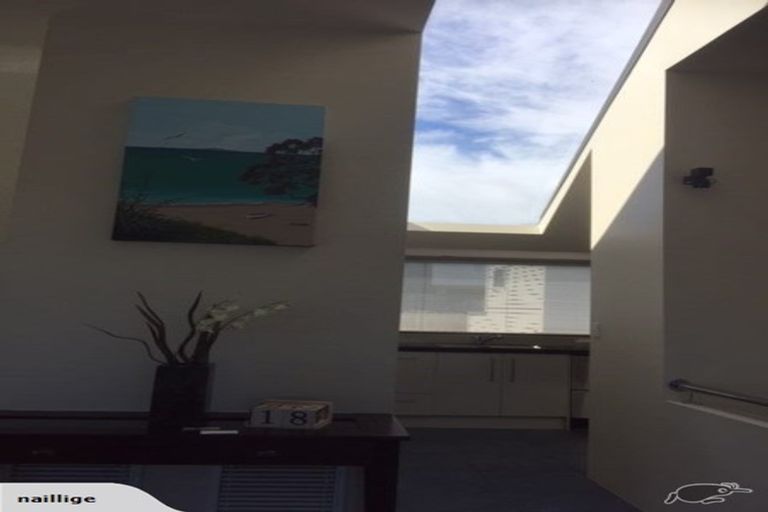 Photo of property in 8b Te Akau Crescent, Bucklands Beach, Auckland, 2012