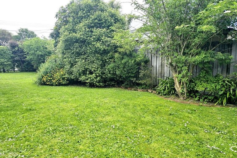 Photo of property in 16 Buller Street, Picton, 7220