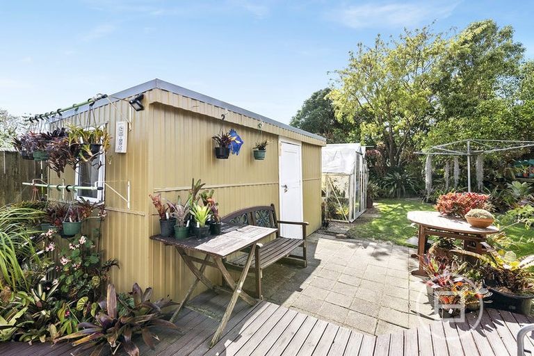 Photo of property in 2/24 Glynnbrooke Street, Te Atatu South, Auckland, 0610