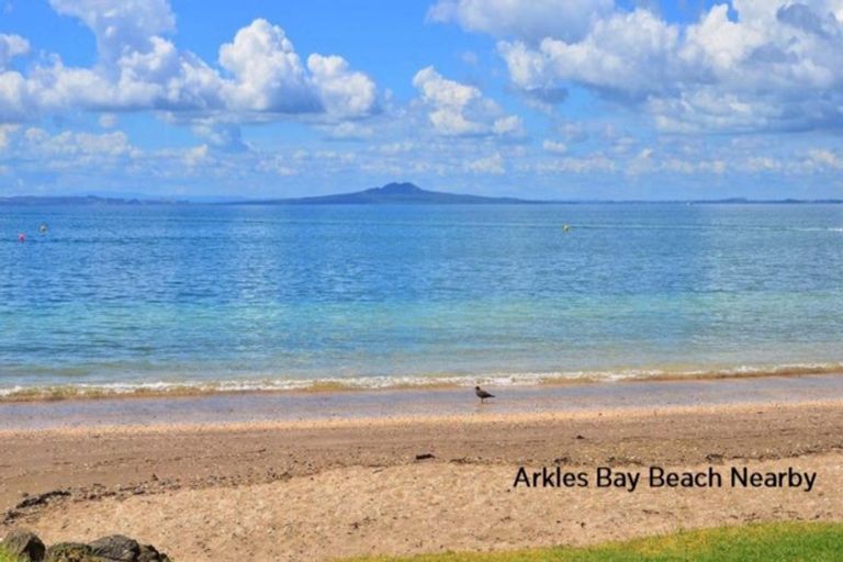 Photo of property in 53 Ferry Road, Arkles Bay, Whangaparaoa, 0932