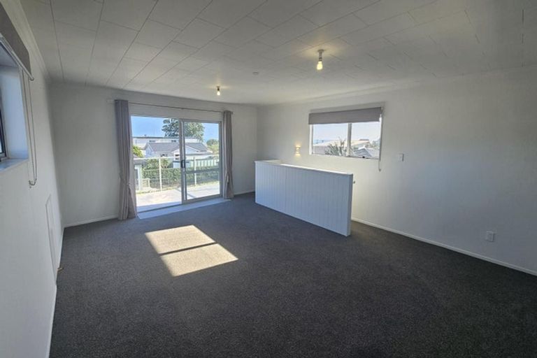 Photo of property in 7 French Street, Moturoa, New Plymouth, 4310