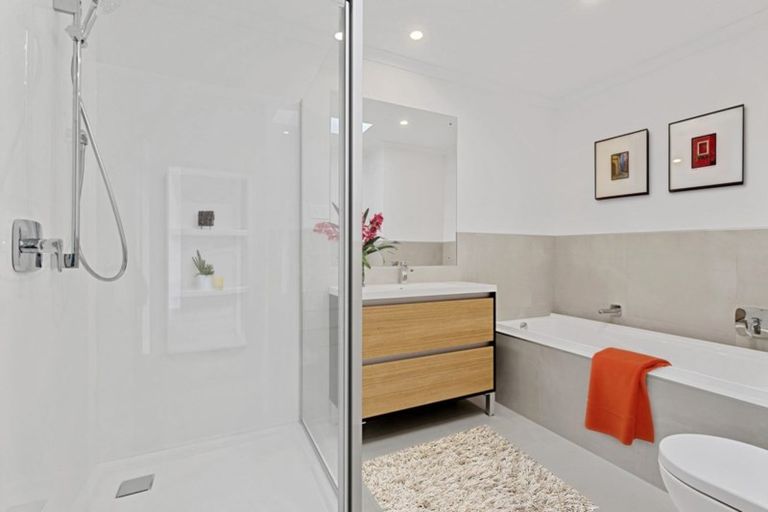 Photo of property in 24 Vincent Mcgrath Crescent, Swanson, Auckland, 0614