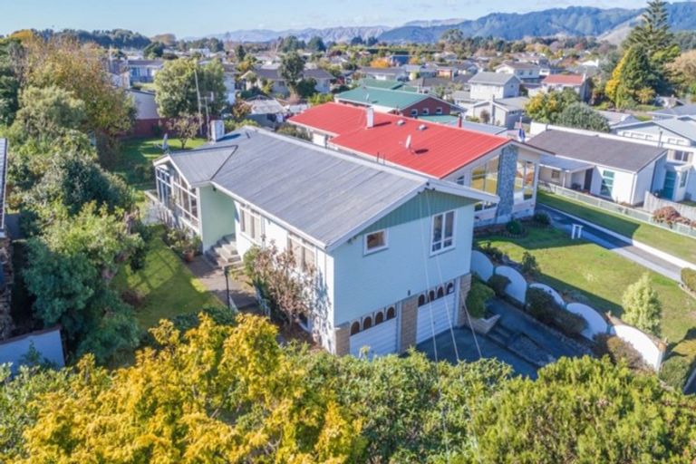 Photo of property in 29 Highbury Drive, Levin, 5510