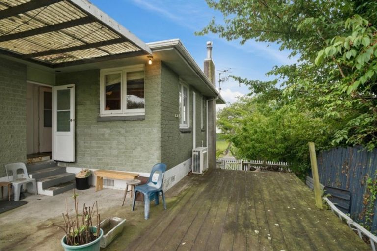 Photo of property in 71 Meadowbank Crescent, Fordlands, Rotorua, 3015