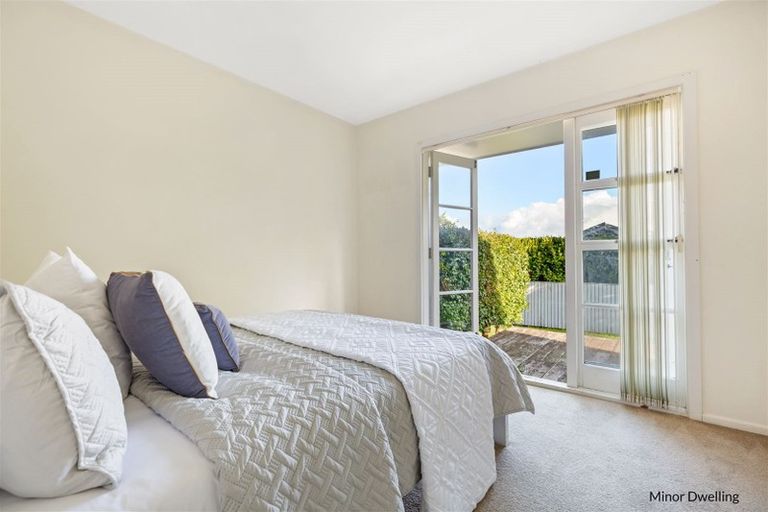 Photo of property in 1 Jacaranda Avenue, Beach Haven, Auckland, 0626