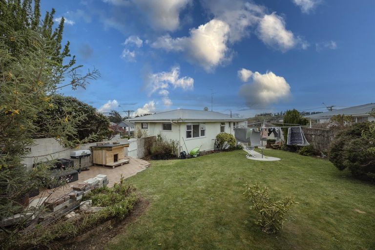 Photo of property in 26 Arrow Crescent, Holmes Hill, Oamaru, 9401