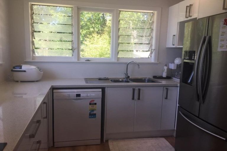 Photo of property in 17 Derby Place, Cannons Creek, Porirua, 5024