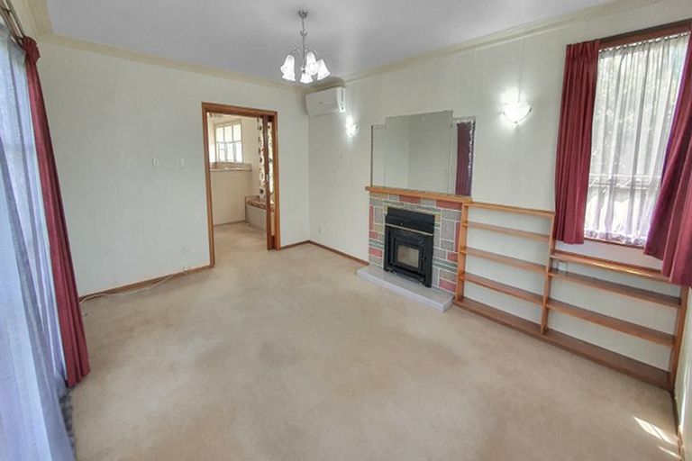 Photo of property in 35 Hartley Terrace, Massey, Auckland, 0614