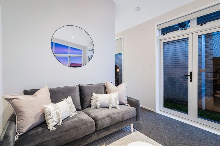 Photo of property in 7 Teal Way, Hobsonville, Auckland, 0616