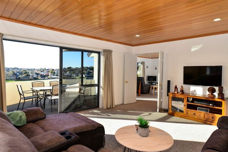 Photo of property in 4 Pampas Place, Western Heights, Hamilton, 3200