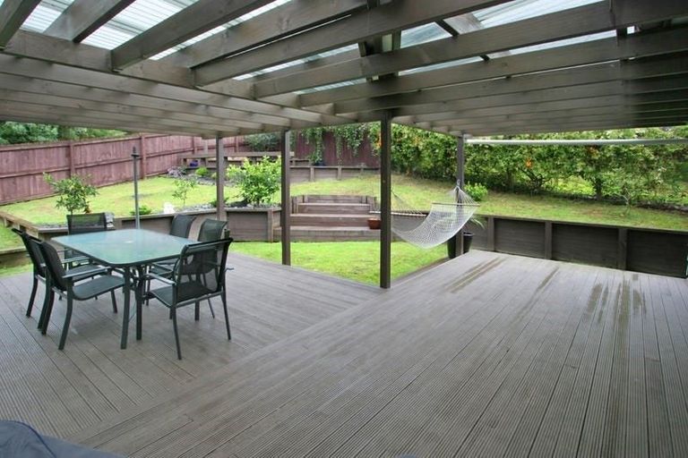 Photo of property in 21 Rotoma Rise, Clover Park, Auckland, 2019