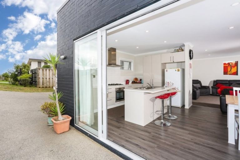 Photo of property in 53 Anselmi Ridge Road, Pukekohe, 2120