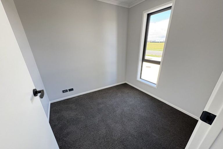 Photo of property in 23 Raranga Street, Marshland, Christchurch, 8083