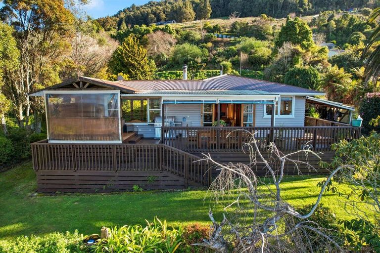 Photo of property in 6 Edward Street, Western Heights, Rotorua, 3015